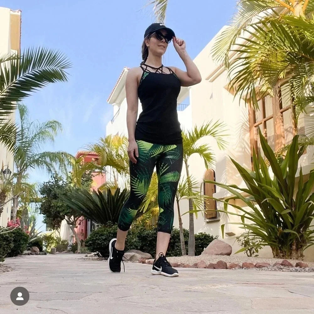 Fabletics Tank - Picture 4 of 5